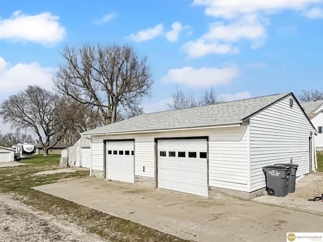 view of detached garage