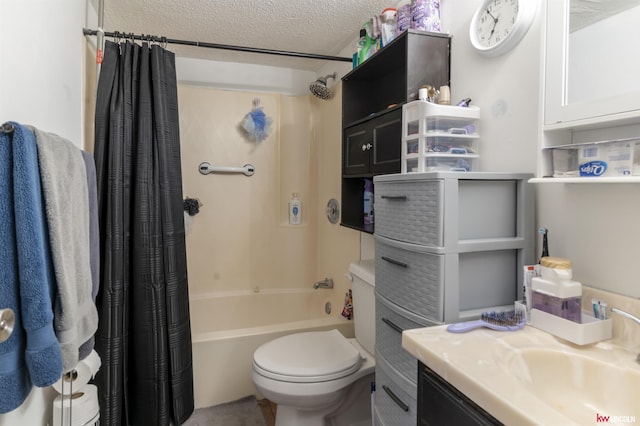 bathroom with shower / bath combo with shower curtain, toilet, vanity, and a textured ceiling