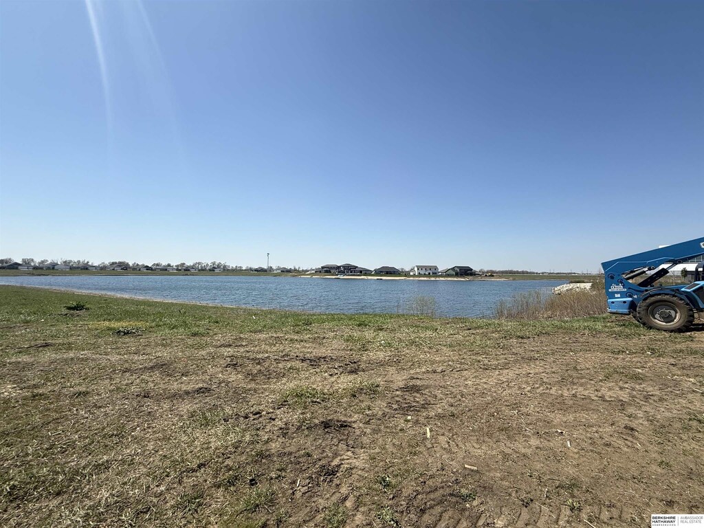4707 E 21st Ave, Fremont, NE 68025 - water view