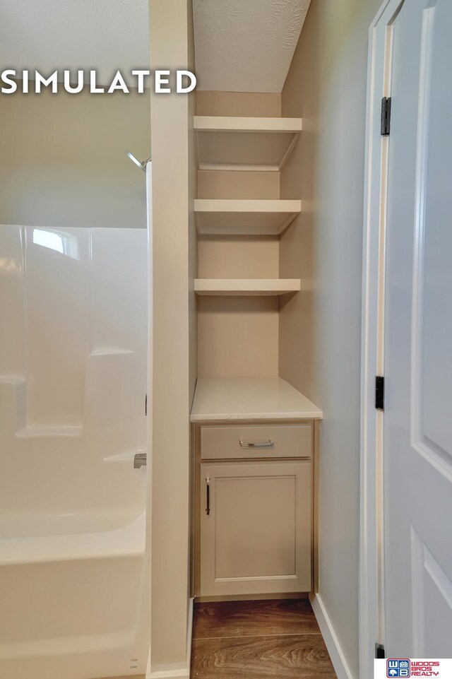 10551 Majestic Ln, Lincoln, NE 68527 - interior space