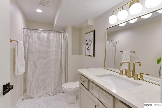 full bath with vanity, a shower with curtain, tile patterned flooring, visible vents, and toilet