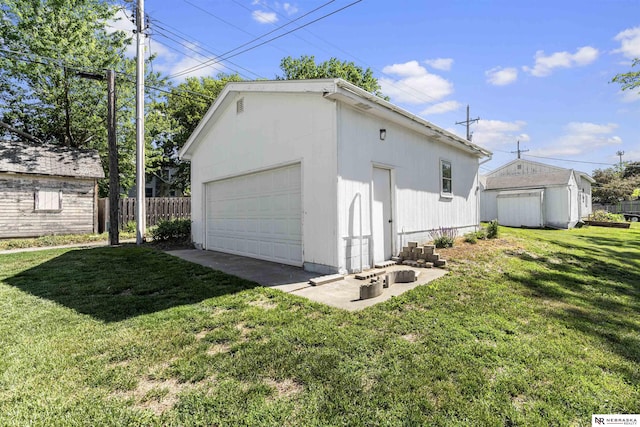 view of detached garage