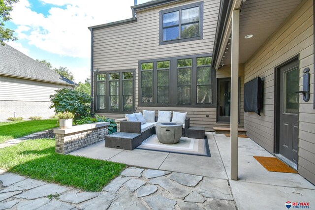 view of patio featuring an outdoor living space