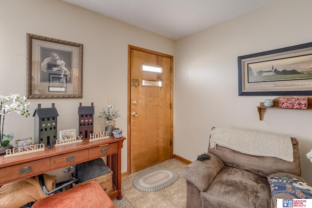 4821-31-41 Colfax Ave, Lincoln, NE 68504 - foyer with baseboards