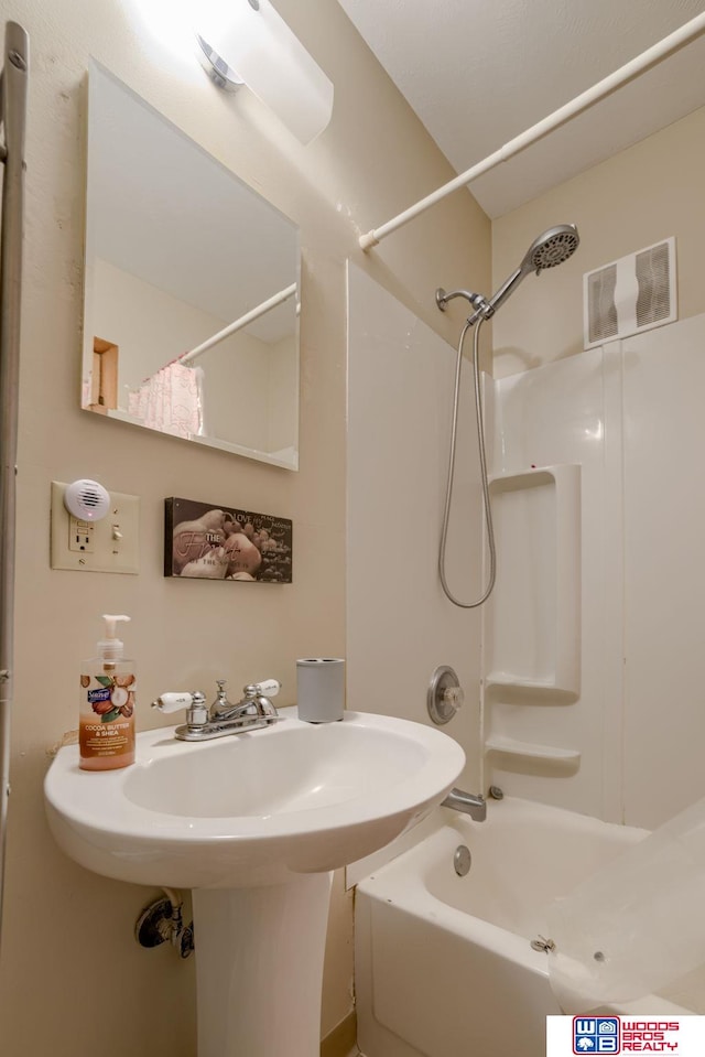 4821-31-41 Colfax Ave, Lincoln, NE 68504 - full bath with tub / shower combination and a sink