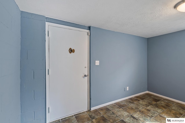 2725 Monroe St, Omaha, NE 68107 - interior space