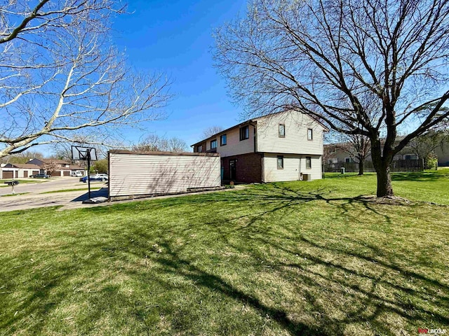 exterior space featuring a yard