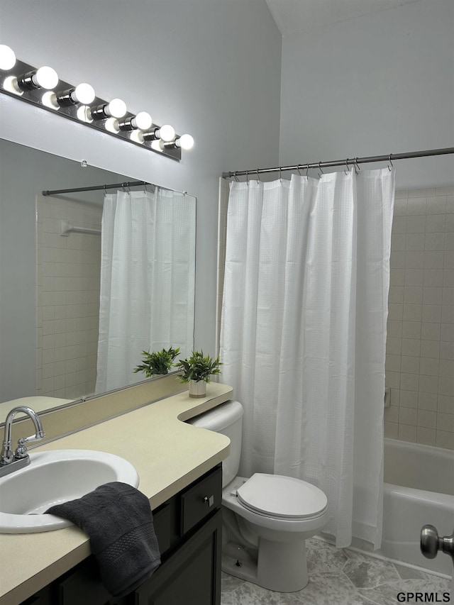 full bath with shower / tub combo with curtain, toilet, and vanity