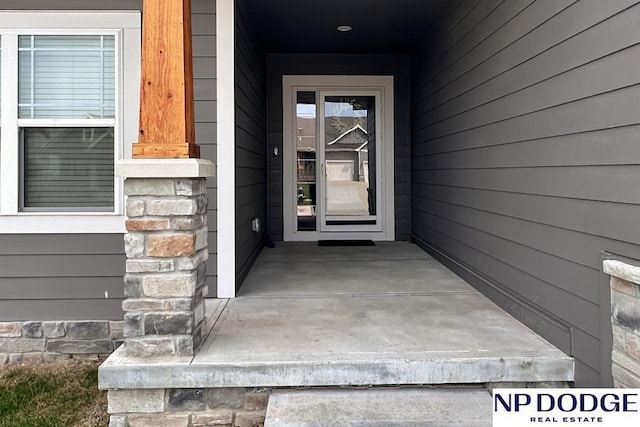 view of exterior entry
