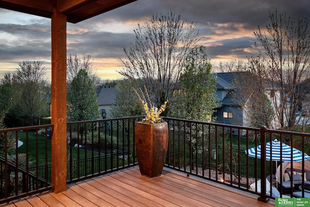 view of deck at dusk