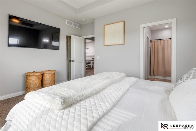 708 Sunset Blvd, Palmyra, NE 68418 - carpeted bedroom featuring baseboards