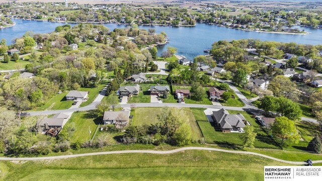 1507 Beaver Lake Blvd, Plattsmouth, NE 68048