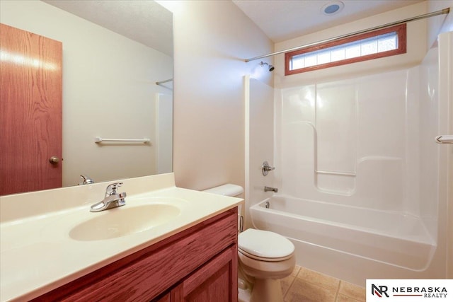 full bath with toilet, washtub / shower combination, and vanity