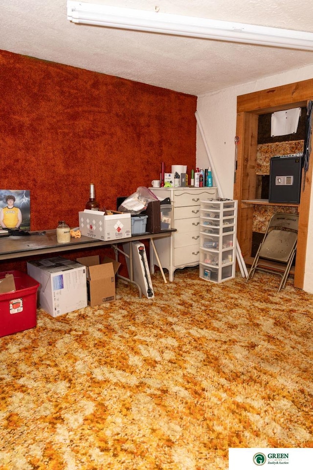 650 E 9th St, York, NE 68467 - view of home office