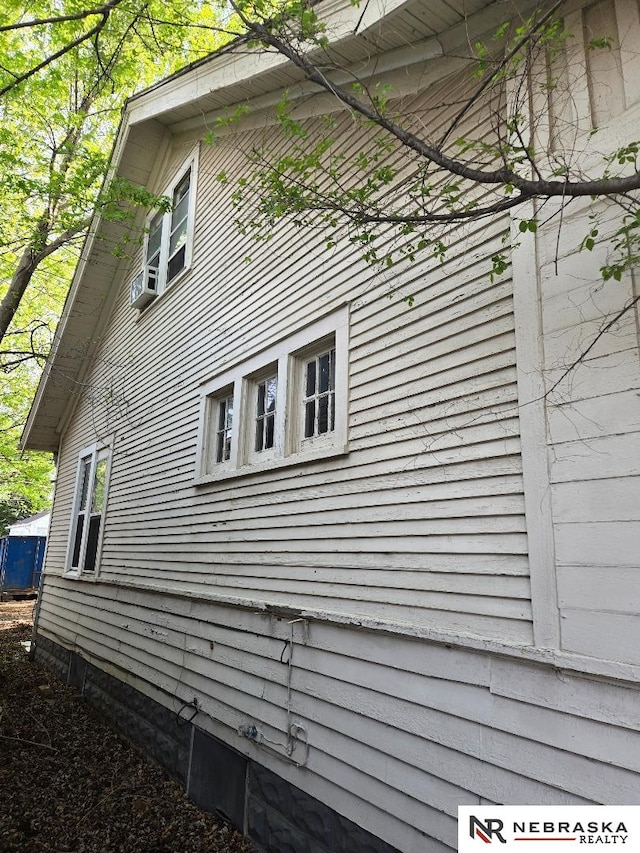 view of side of home