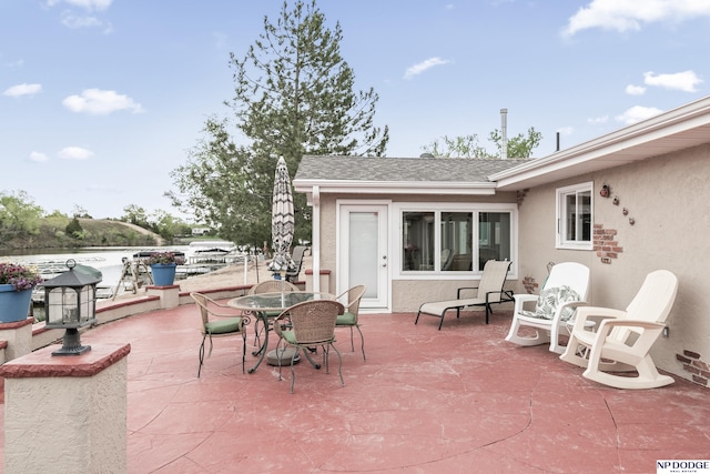 view of patio with outdoor dining space