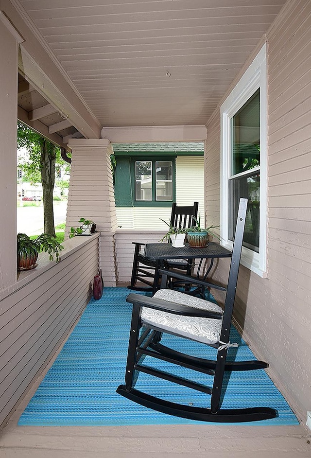 3615 N 60th St, Omaha, NE 68104 - view of porch