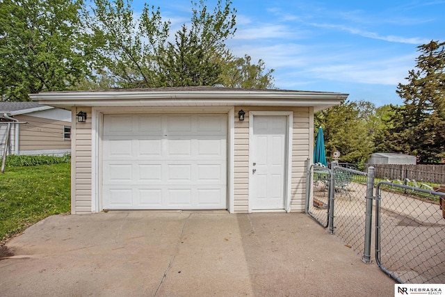4230 N 11th St, Lincoln, NE 68521 - detached garage with fence and concrete driveway