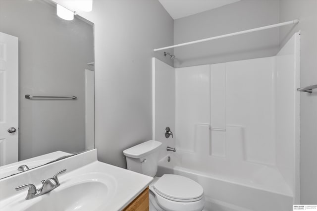 full bathroom featuring vanity, shower / bathtub combination, and toilet