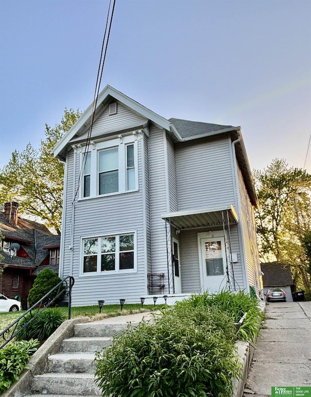 view of front of home