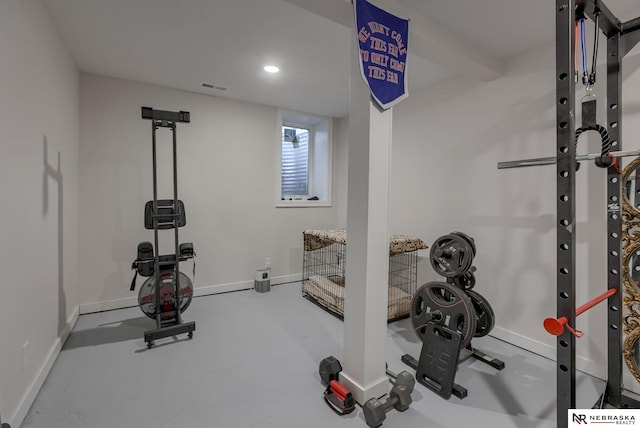 workout area featuring recessed lighting, baseboards, and visible vents