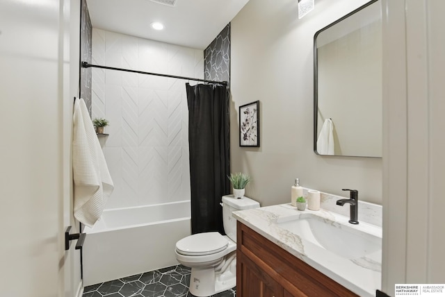 full bathroom featuring vanity, visible vents, toilet, recessed lighting, and shower / tub combo