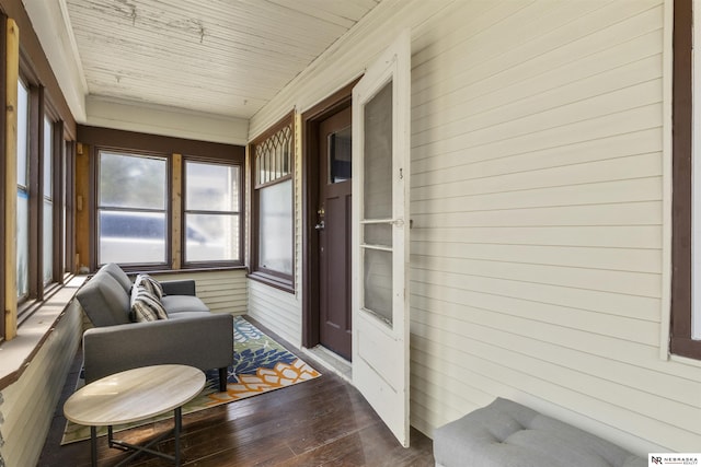 4504 Mayberry St, Omaha, NE 68106 - sunroom / solarium with hardwood / wood-style floors
