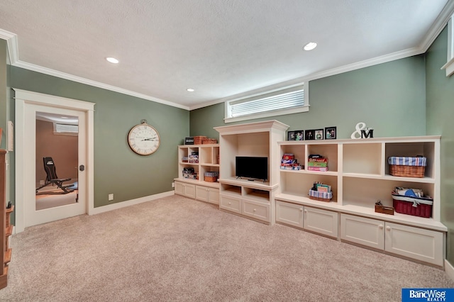recreation room with carpet, crown molding, recessed lighting, and baseboards