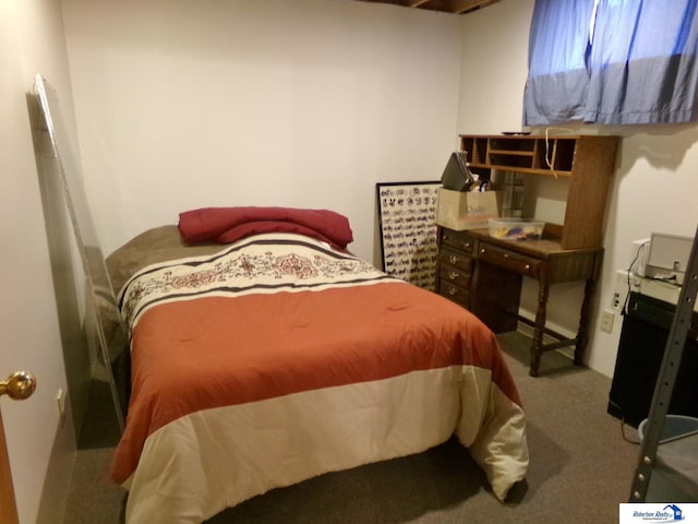 bedroom featuring carpet flooring