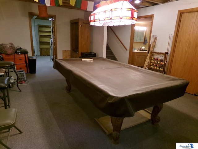 playroom featuring carpet floors and pool table