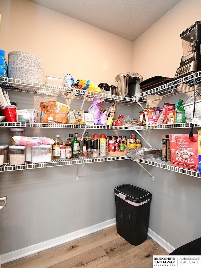 7911 N 149th St, Bennington, NE 68007 - view of pantry