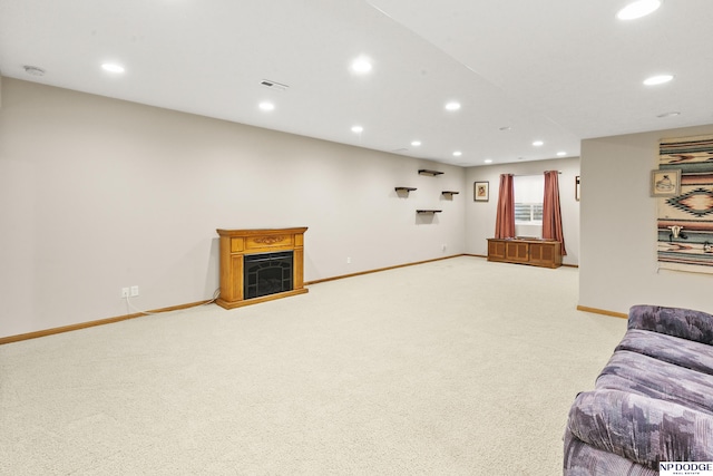 living room with light carpet, baseboards, visible vents, and recessed lighting