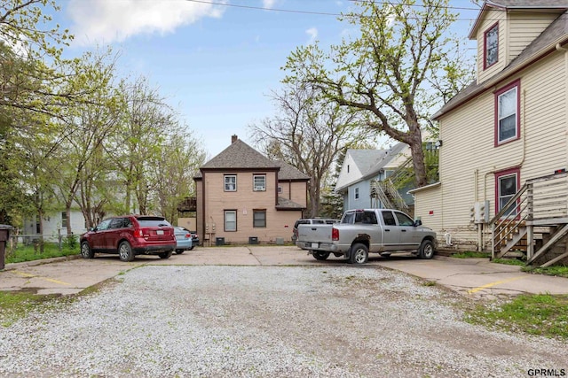 409 N 25th St, Lincoln, NE 68503 - view of parking