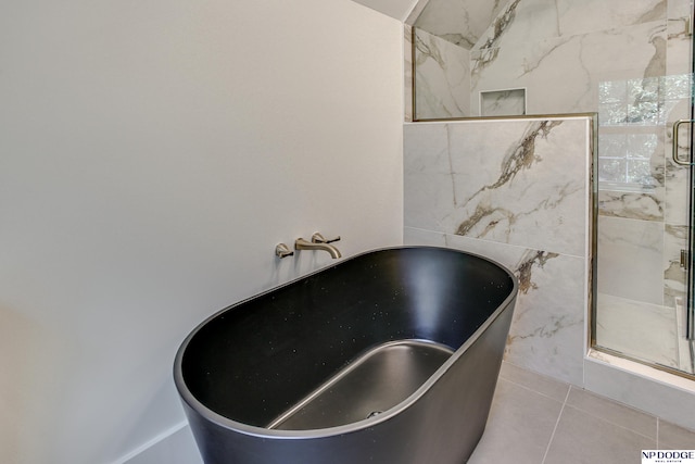 5650 Poppleton Ave, Omaha, NE 68106 - detailed view of a sink