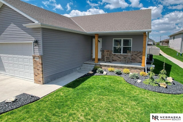 ranch-style house with covered porch, brick siding, a front lawn, and a garage