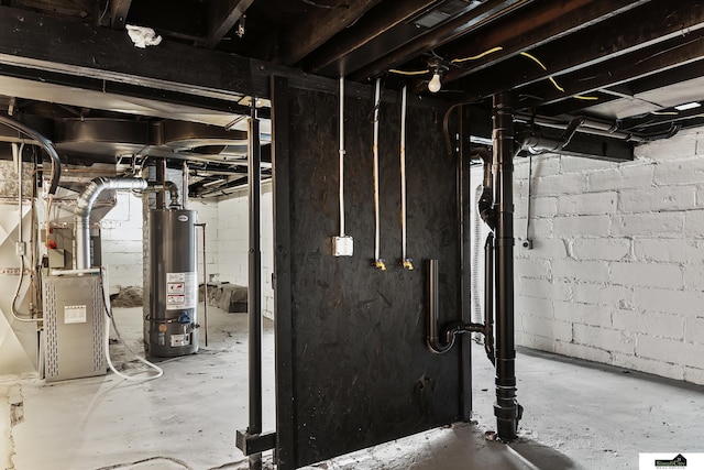 2139 S 8th St, Lincoln, NE 68502 - unfinished basement with water heater