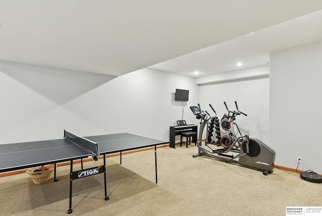 recreation room featuring carpet flooring, recessed lighting, and baseboards
