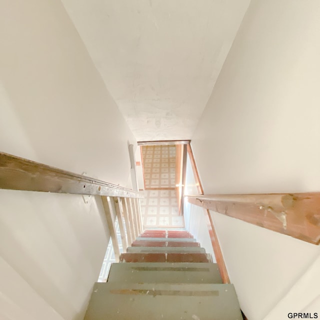 101 E 28th Ave, Bellevue, NE 68005 - view of stairs