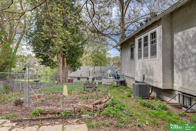 4939 Hickory St, Omaha, NE 68106 - view of yard featuring cooling unit