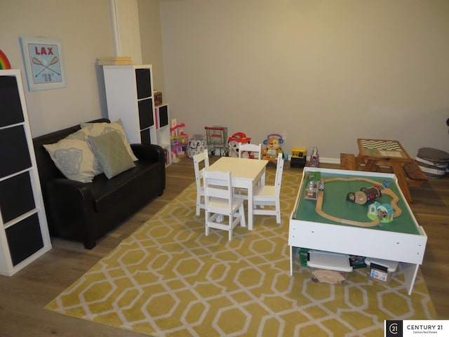 2421 Sand Hills Dr, Papillion, NE 68046 - game room with wood finished floors
