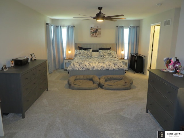 2421 Sand Hills Dr, Papillion, NE 68046 - bedroom featuring light carpet and a ceiling fan