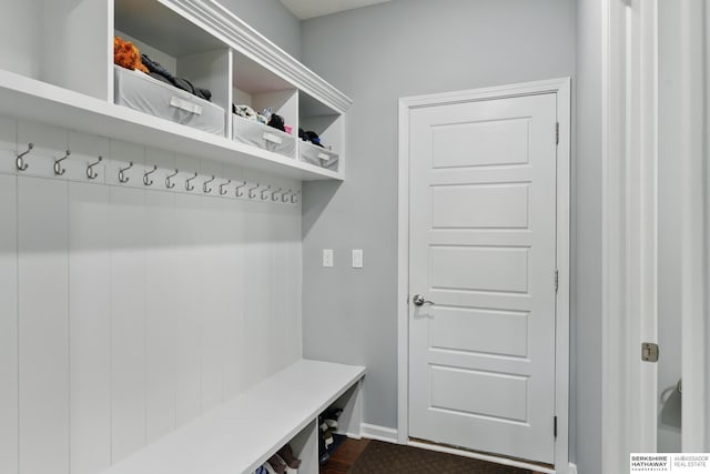 mudroom featuring baseboards