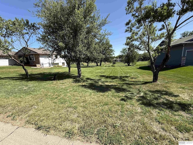 19325 Spyglass Ct, Plattsmouth, NE 68048