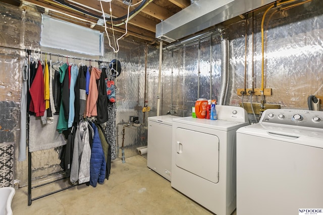 18667 R St, Omaha, NE 68135 - laundry area with separate washer and dryer