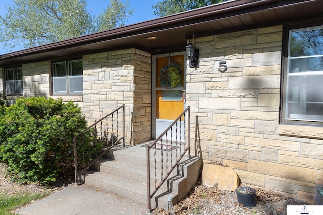 5 Fairview Dr, York, NE 68467 - property entrance featuring stone siding