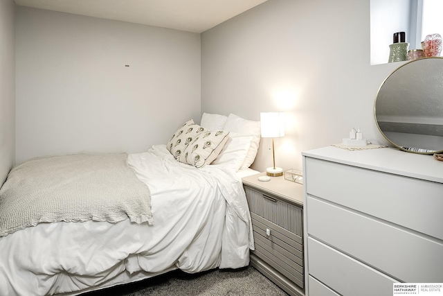 bedroom featuring carpet floors