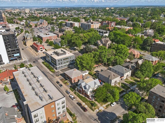 401 S 38th Ave, Omaha, NE 68131 - aerial view of property and surrounding area