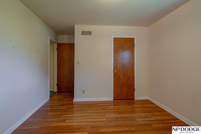 2352 Lincoln St, Blair, NE 68008 - unfurnished bedroom featuring light wood-style floors and baseboards