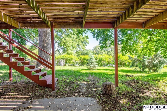 2352 Lincoln St, Blair, NE 68008 - view of yard featuring stairway