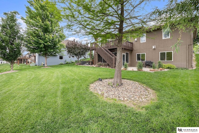 2705 N 189th St, Omaha, NE 68022 - view of green lawn with stairway and a deck